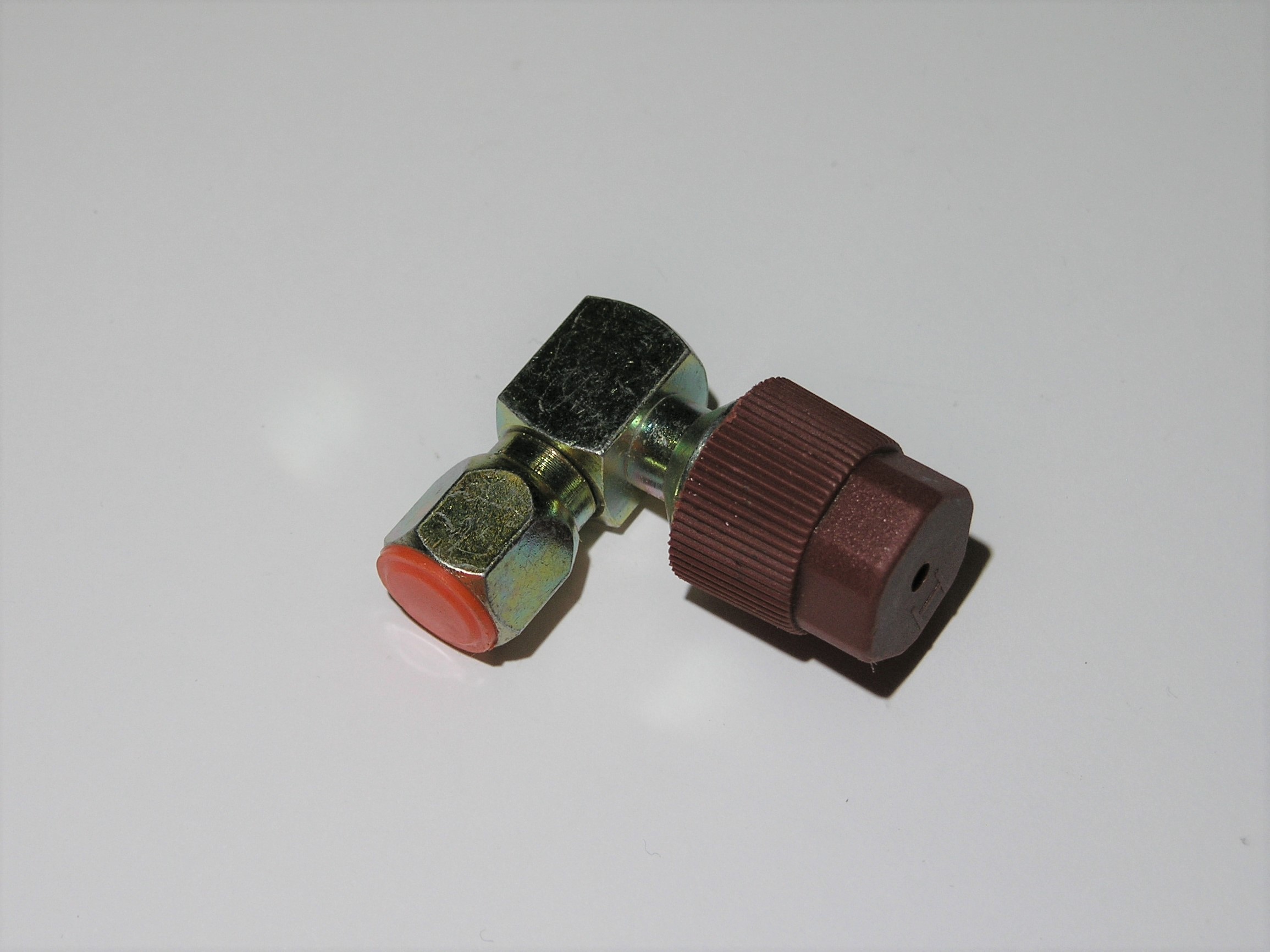 Retrofit adapteri R134a 7/16-90 (1/4 SAE) korkeapaine